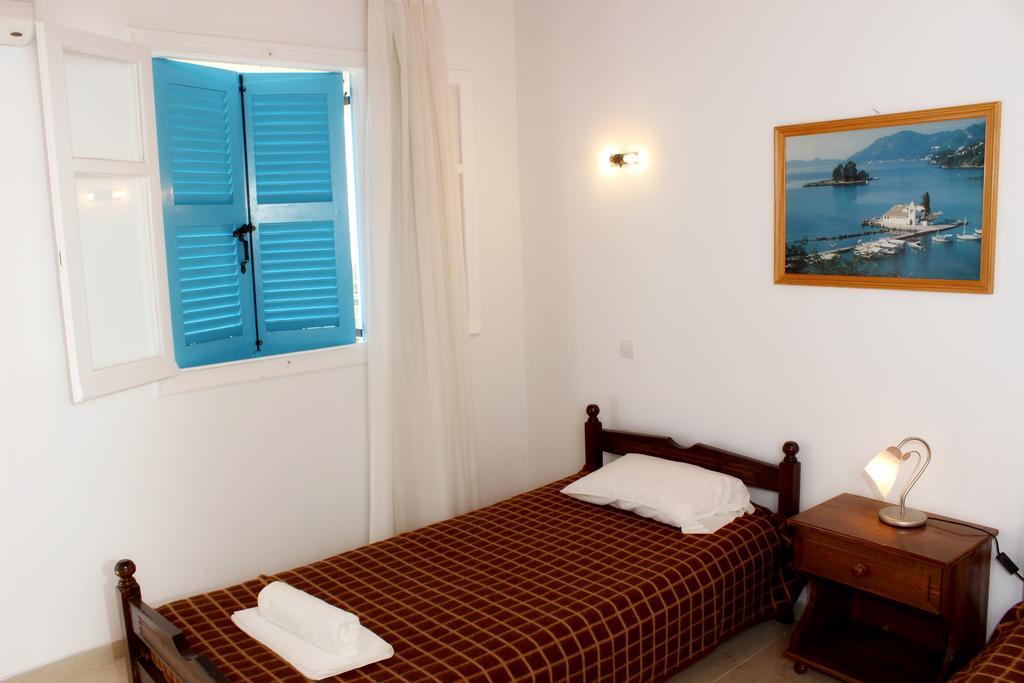 Aparthotel Sotiria Paramonas  Exterior foto
